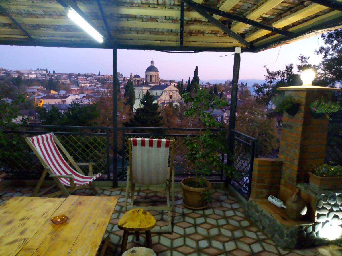 Sun Guest House Kutaisi Exterior foto